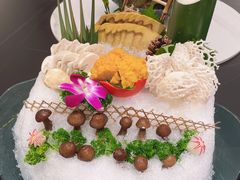 -鼎泰亨·海鲜牛肉餐厅(滨江店)