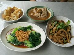 -黄亚细肉骨茶(仰光路店)