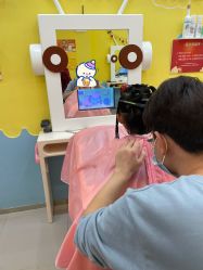 -爆米花儿童美发乐园