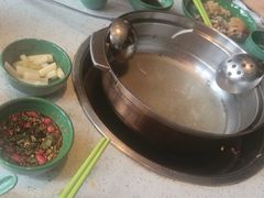 -润园四季椰子鸡火锅(海上世界店)