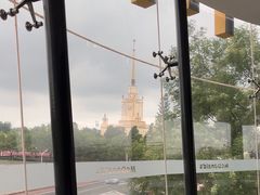 -麦当劳(展览路店)