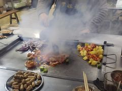 -罗姐烧烤(东风路一段店)