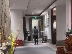 -梅花香里大酒店(郁金香路店)