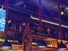 -鲨鱼美式餐厅酒吧Sharky