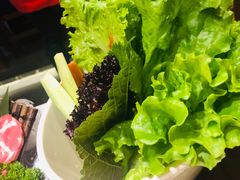 -明洞阿姨·韩式酱蟹烤肉·创意料理(三元桥店)