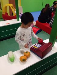 -莫莉幻想儿童乐园(北京丰台永旺店)