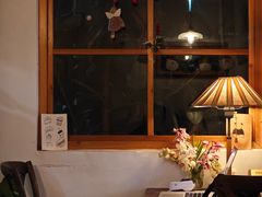 -In Cafe隐食研室