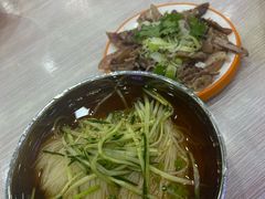 -三姐妹冷面馆(保卫路店)