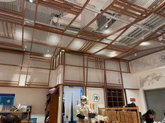 靠窗位-小满手工粉(上海月星环球港店)