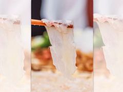 -官塘陈记鱼生·潮汕砂锅粥·牛肉火锅(潮枫路总店)