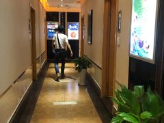 -金色印象·4K影院式足体养生(杨家坪西郊店)