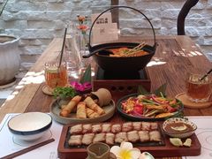 -老滇山寨•云南特色菜•地方菜•民族风情歌舞表演(金碧店)