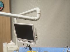 -上海仁爱医院口腔科 · 种植