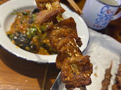 -马路牙子地桌烤肉(工体店)