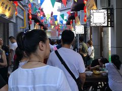 -陈仓老街美食天地