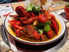 -虾弄弄海派小龙虾·牛羊蝎子火锅