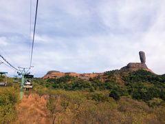 -磬锤峰森林公园