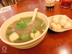 -佬钱湾仔(衣裳街店)