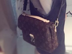 -LV路易威登(杭州万象城店)