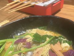 -万记麻辣烫国展总店
