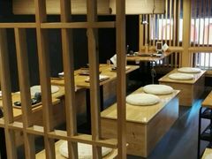 -炙忧烤肉屋(中国铁建广场店)