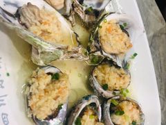 -四川小胡子海鲜(丁村万人海鲜广场店)