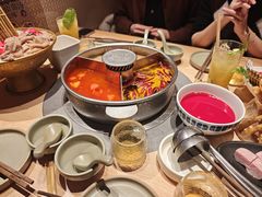 三拼锅底-巴奴毛肚火锅(七宝领展广场店)