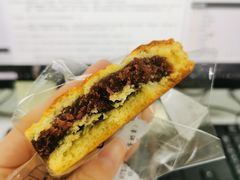 豆沙禮餅-佳德凤梨酥