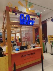 -玩元素·家庭游乐成长中心(香格里拉店)