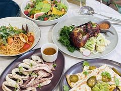 -théATRE茶聚场·餐厅(环球金融中心店)