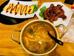 -顶顶红石锅拌饭(步行东街店)