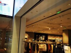 -H&M(鹏欣水游城店)