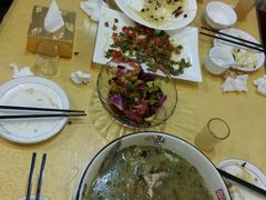 -龙香居海鲜浑锅家常菜·特色驴肉