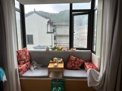 -铂逸梦秦酒店(横店梦幻谷店)