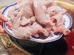 -哥老官重庆美蛙鱼头(日月光店)