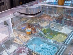 -VENCHI 闻绮(上海佛罗伦萨小镇店)
