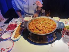 -徐记小怪兽肉蟹煲店(哈西万达金街店)