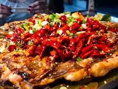 -鸣记脆皮烤鱼·海鲜烤鱼(三八广场店)