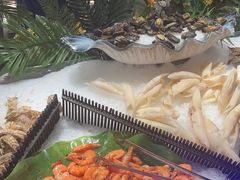 -享遇.锅姥姥牛排海鲜自助(小寨店)