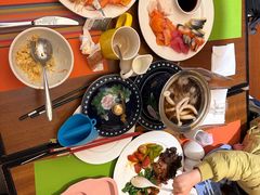 -岷山饭店-芝芝自助餐厅