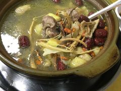 -红炎炎农家菜老字号(金水台店)