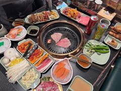 -梨花甄选自助烤肉(小寨原力场店)
