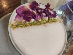 -FLOVIE FLORIST CAFE