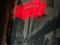 -玛格萝妮(汇智国际商业中心店)