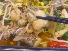 香辣平锅牛蛙-回·龙虾铺·盆盆蟹·烧烤大排档(回龙观店)