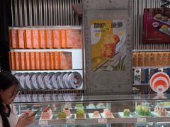 -罗森尼娜(德思勤店)