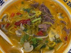 -粉小主·贵州酸汤牛肉粉(南京仙林金鹰店)