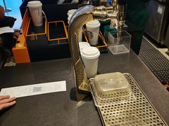 -星巴克臻选(莘庄仲盛店)