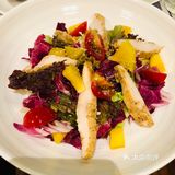 环境优雅的音乐餐吧