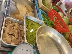 -大树下海鲜饭店